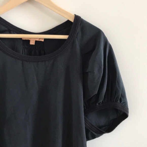 🔴SOLD Hi Lo crop top - Picture 2 of 6